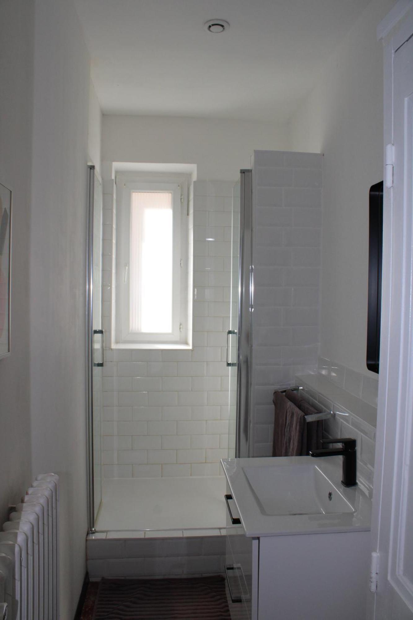 Superbe Appartement Avec Parking Sur Place Nîmes Zewnętrze zdjęcie